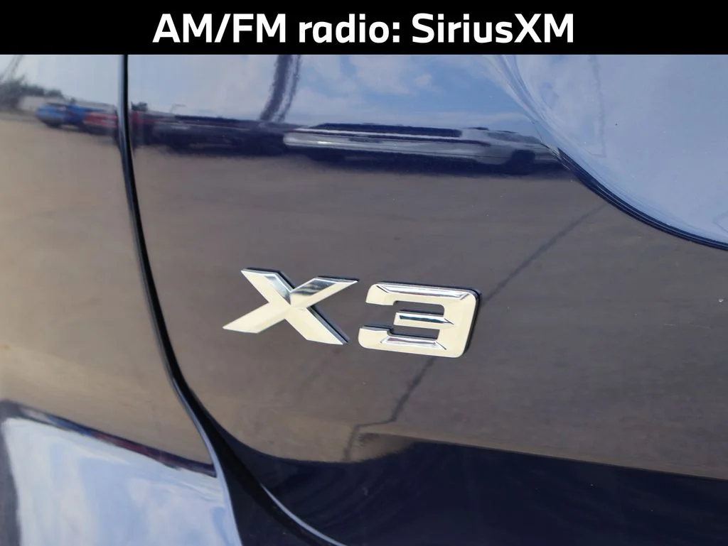 Used 2023 Blue BMW xDrive30i image 9