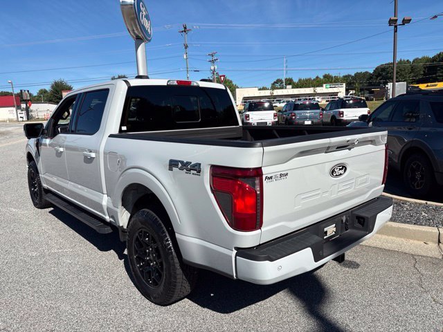 Certified Used 2024 Avalanche Ford XLT image 6