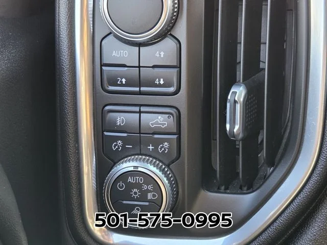 Used 2021 White GMC AT4 image 35