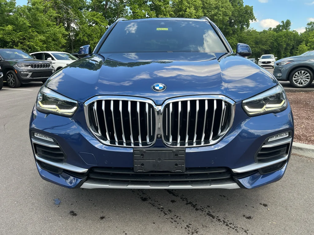 Used 2019 Phytonic Blue Metallic BMW xDrive40i image 12