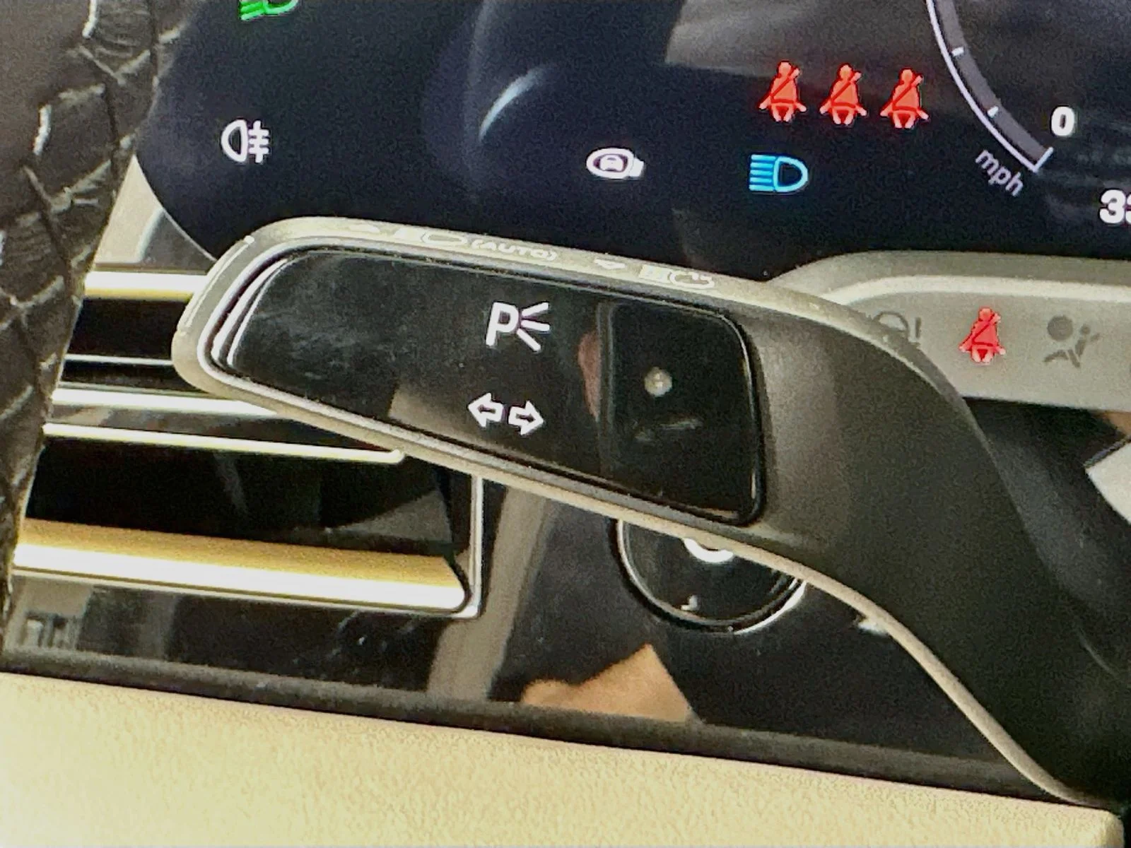 2023 Porsche Taycan Base - Photo 19