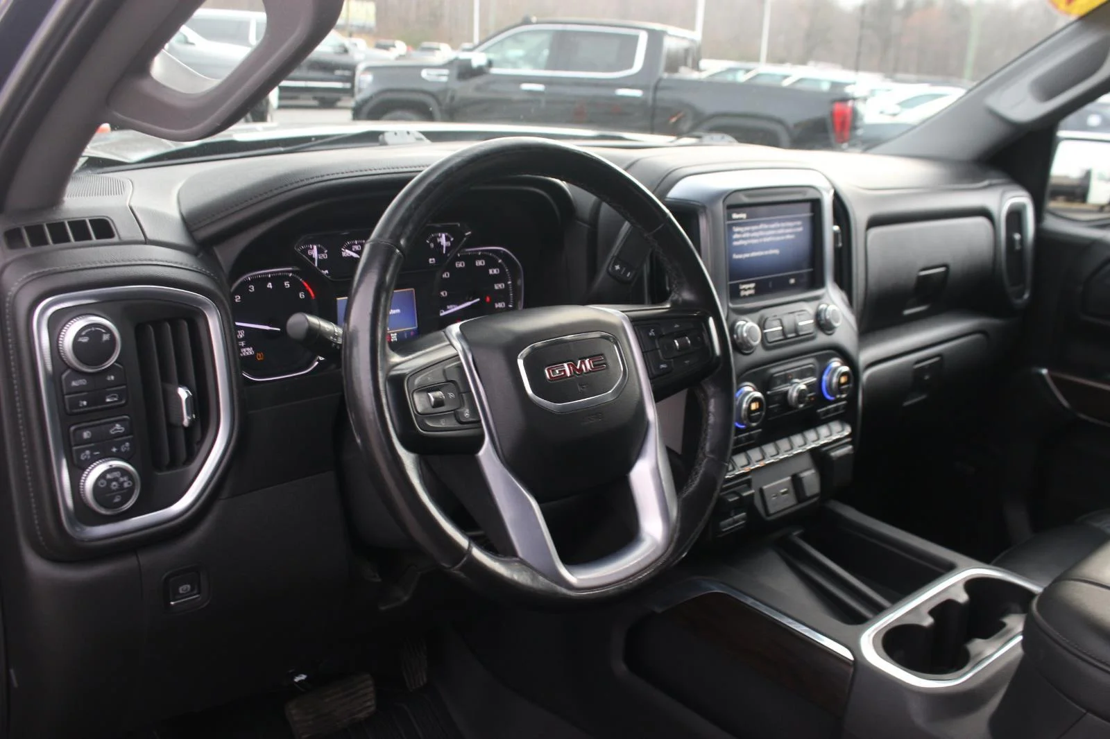 Used 2019 DARK SKY METALLIC GMC SLT image 15