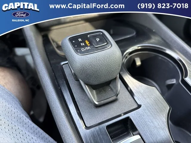 Used 2022 Silver Nissan SV image 29