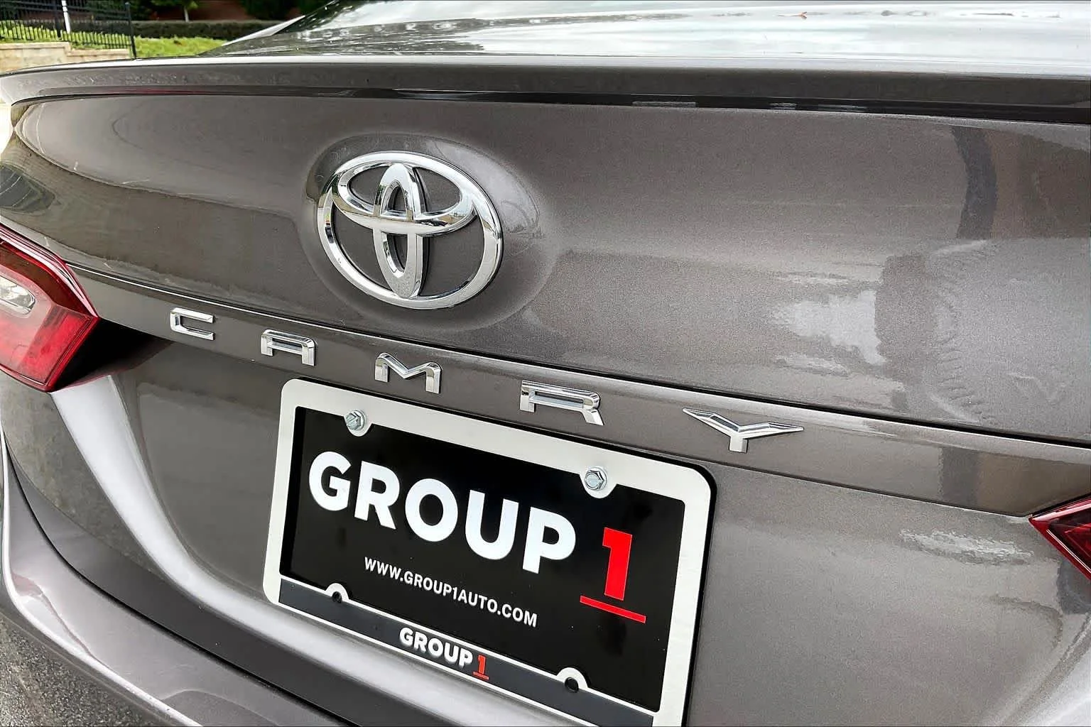 Used 2024 Predawn Gray Mica Toyota SE image 30