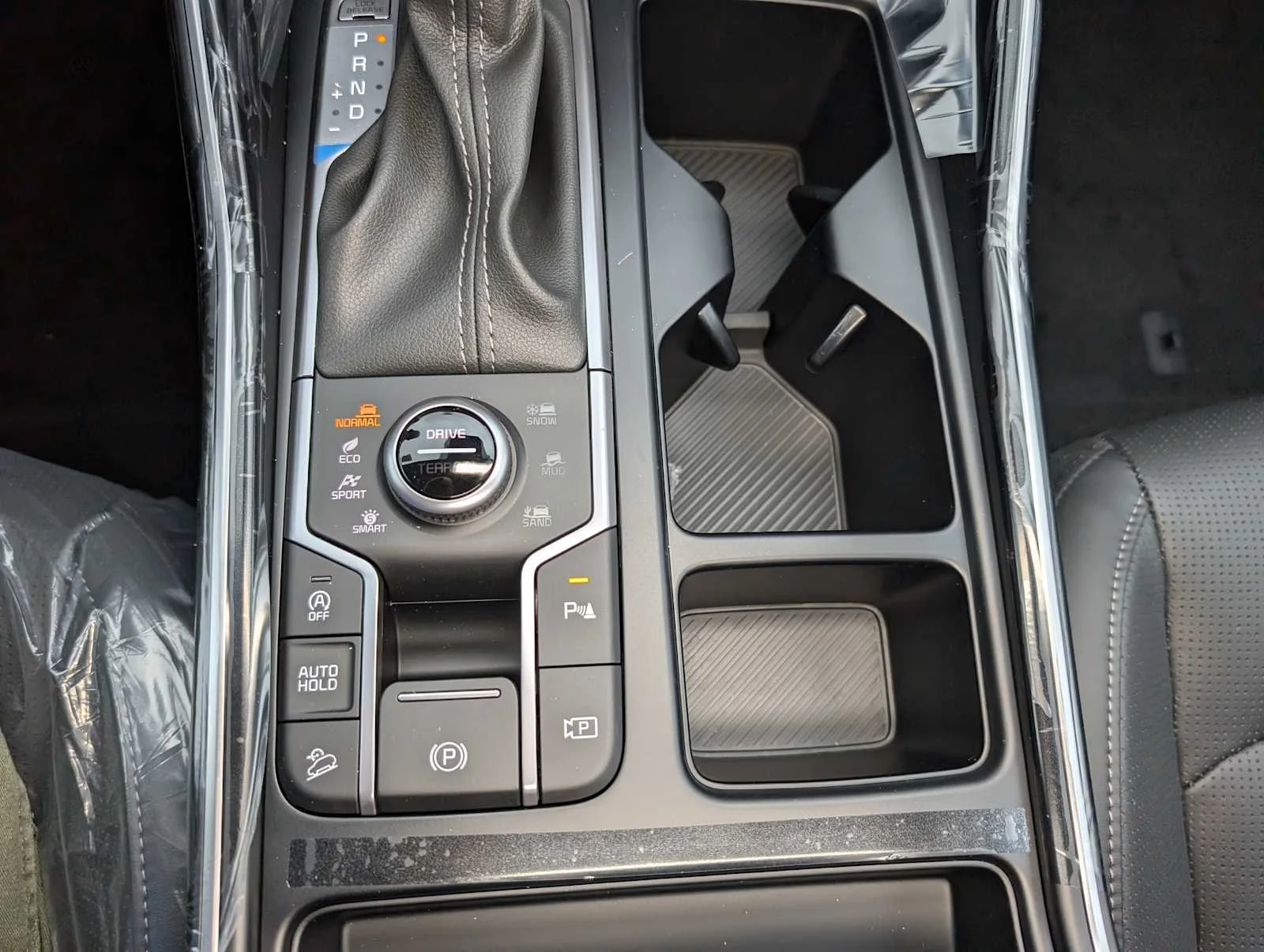 2026 Kia Sorento S - Photo 23