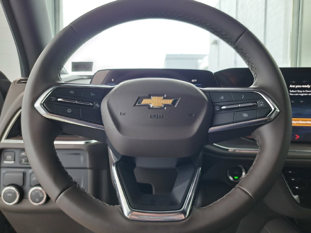 2026 Chevrolet Tahoe LS - Photo 9