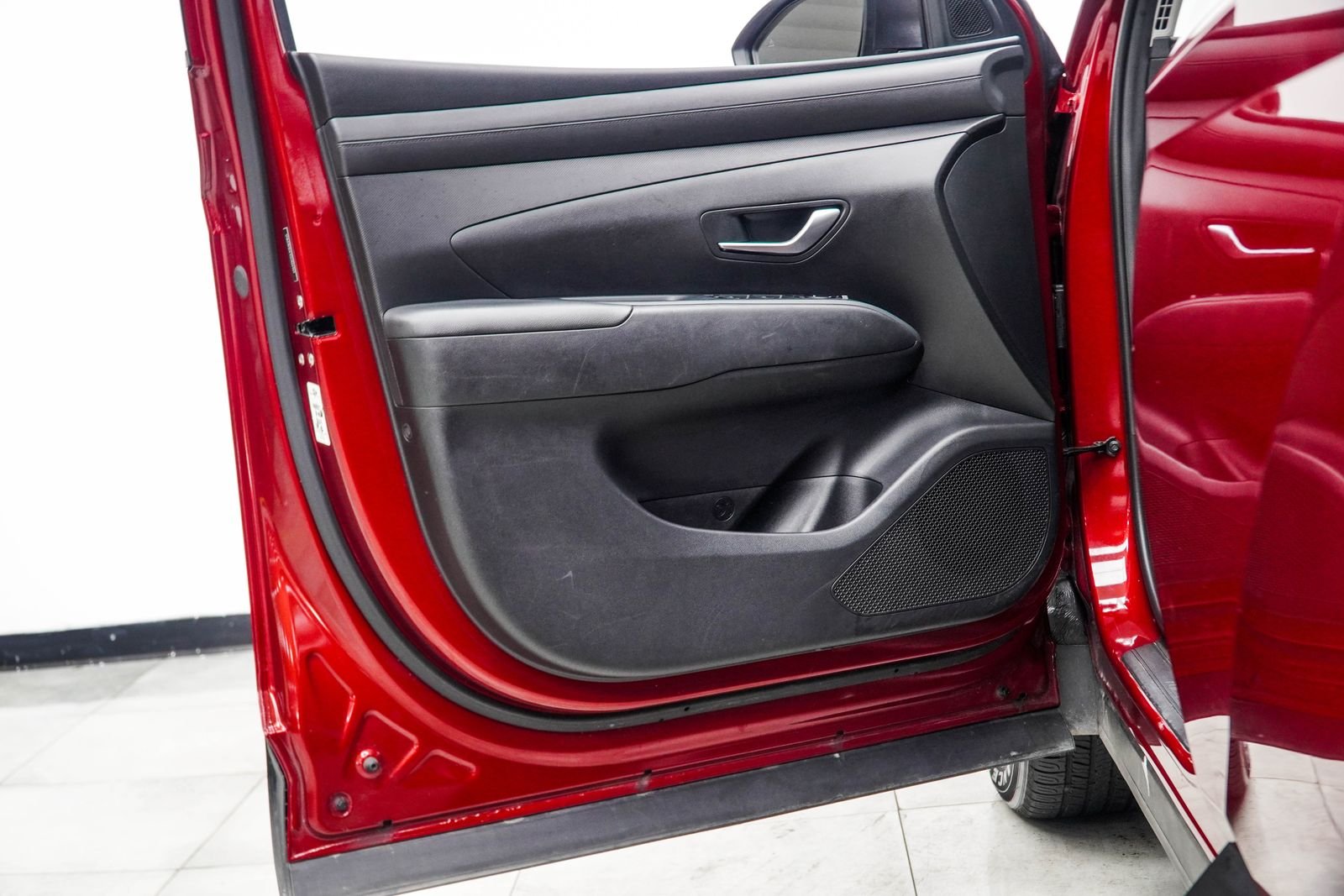 Used 2025 Red Hyundai SEL image 42