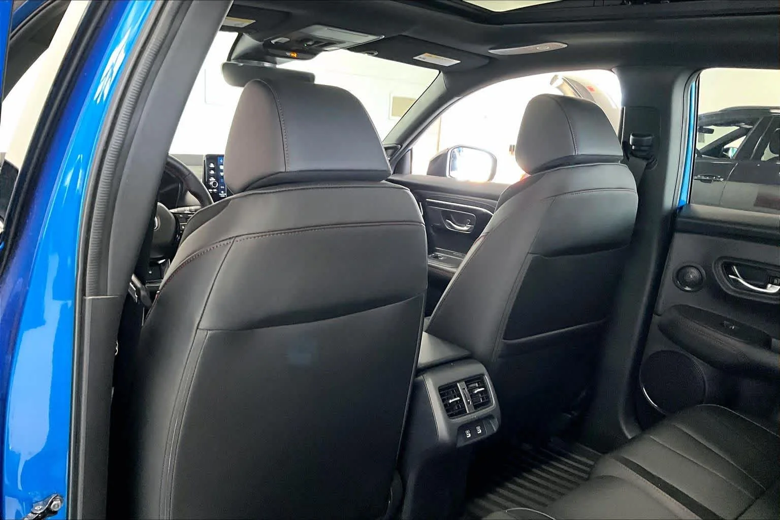 New 2026 Double Apex Blue Pearl II Acura w/A-Spec Advance Package image 11