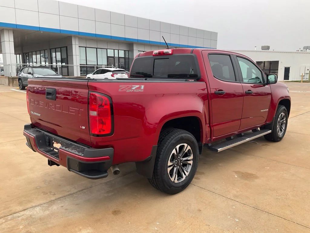 Used 2021 CHERRY RED TINTCOAT Chevrolet 4WD Z71 image 71