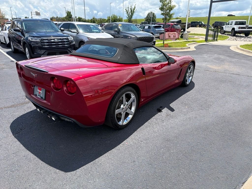 Used 2008 Red Chevrolet Base image 7