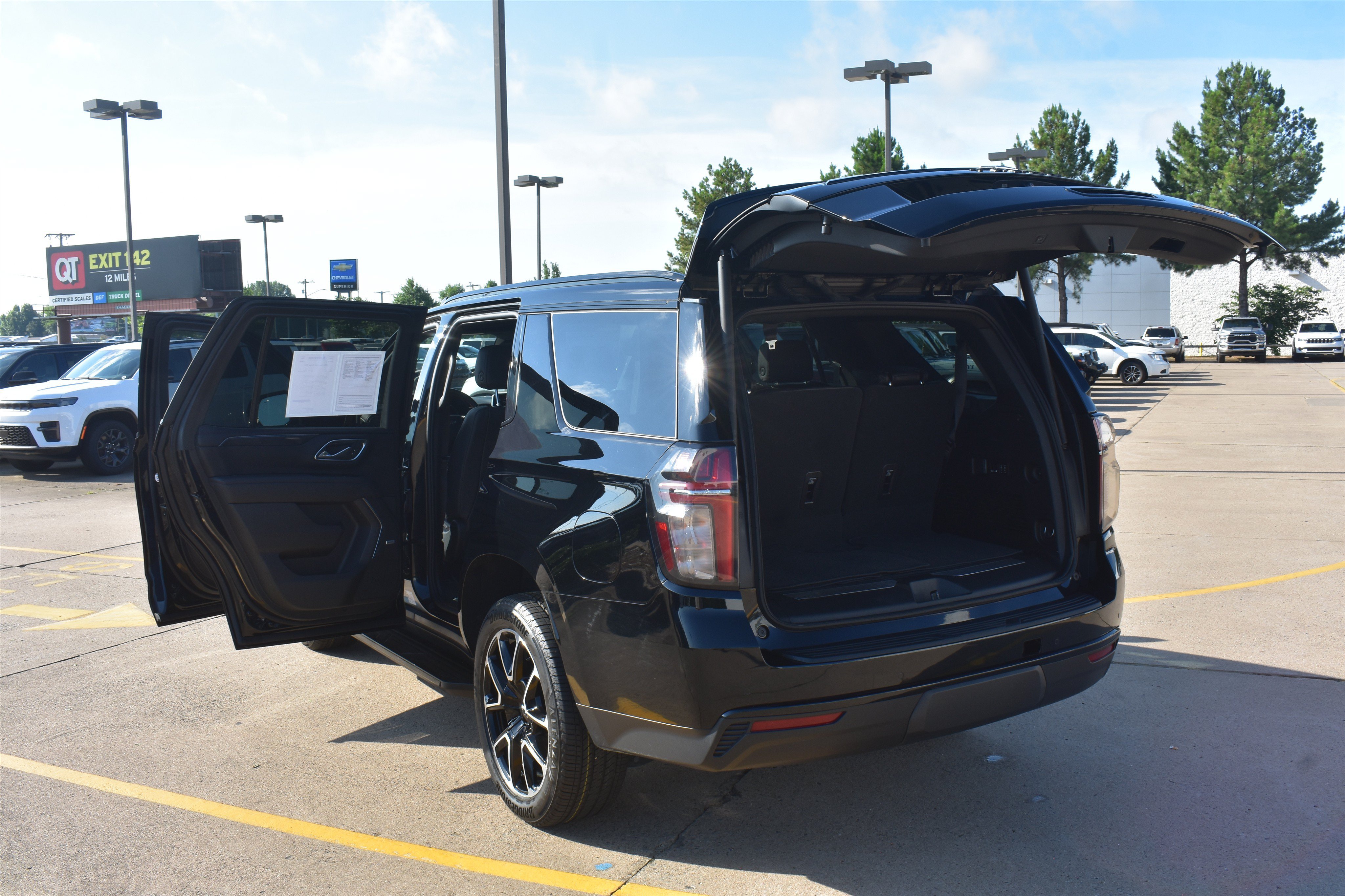Used 2023 Black Chevrolet RST image 17