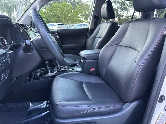 2022 Toyota 4Runner TRD Off-Road Premium - Photo 11