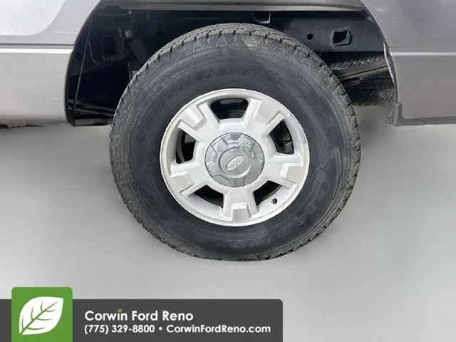 Used 2013 Sterling Gray Metallic Ford XLT image 31