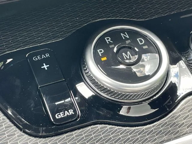 New 2027 Glacier Gray Metallic Tri-Coat Ford Platinum image 21
