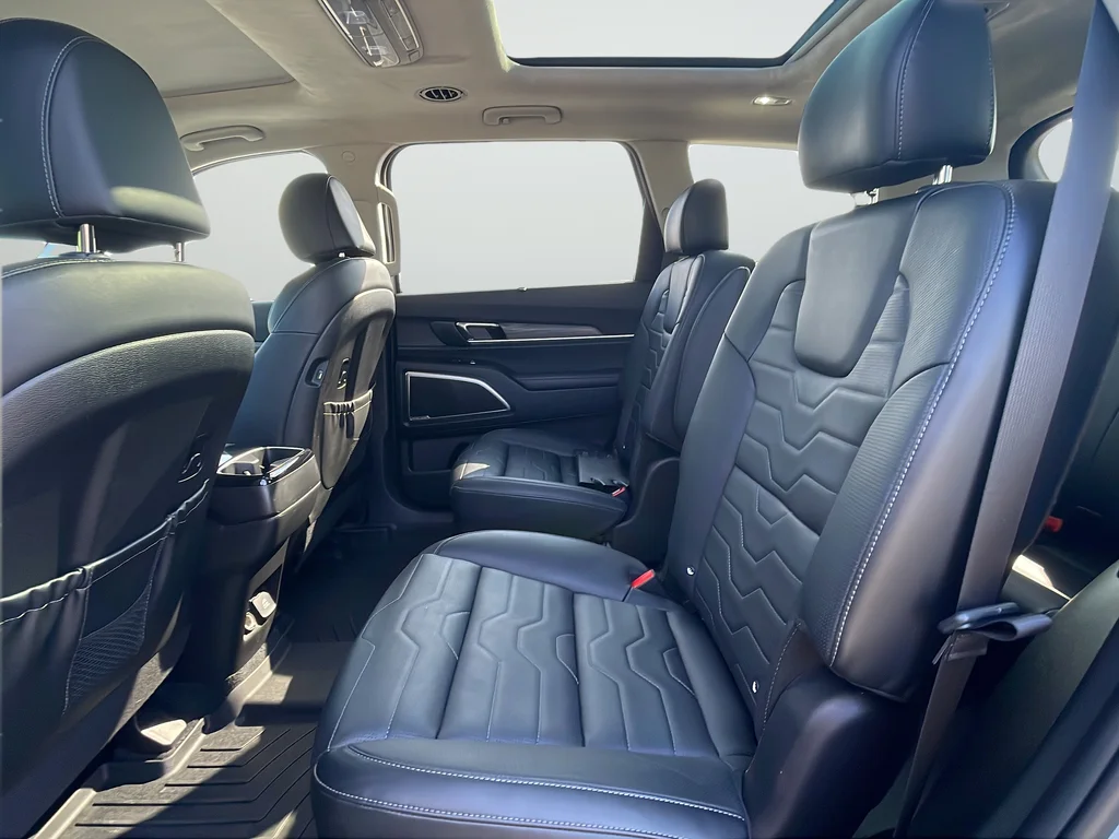 Used 2022 Gray Kia SX image 27