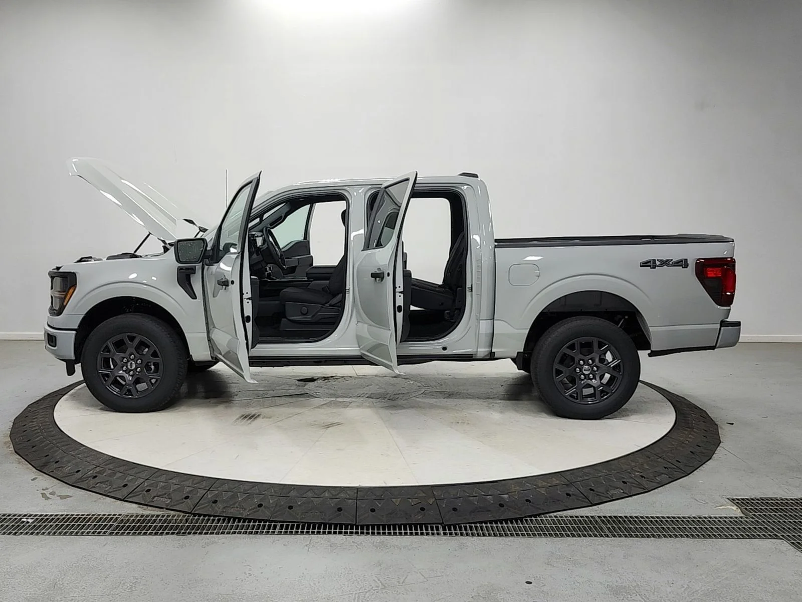 New 2026 Avalanche Ford STX® image 12
