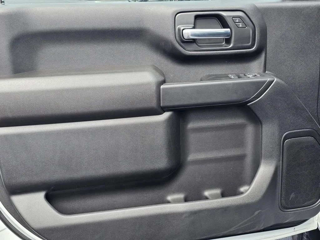 2025 GMC Sierra 2500HD Pro - Photo 15