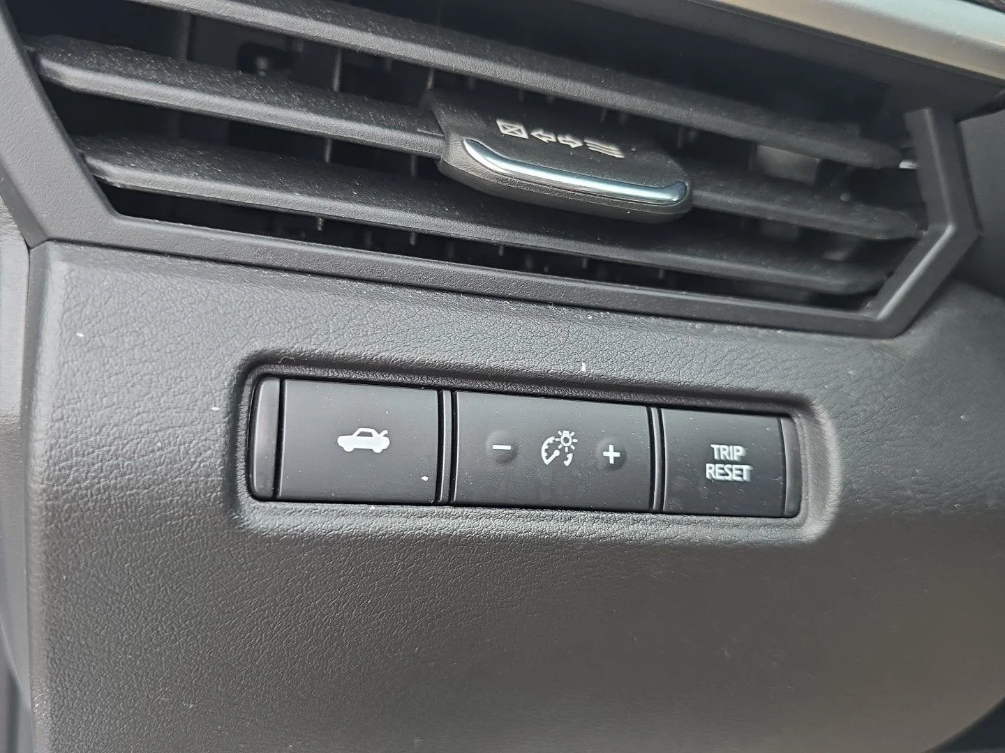 Used 2023 Gray Sky Pearl Nissan 2.5 SR image 19