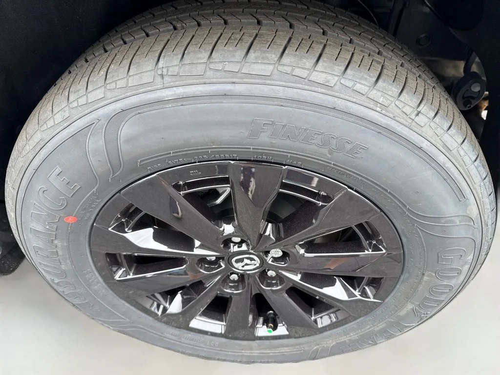 New 2026 Pearl Mazda Premium image 34