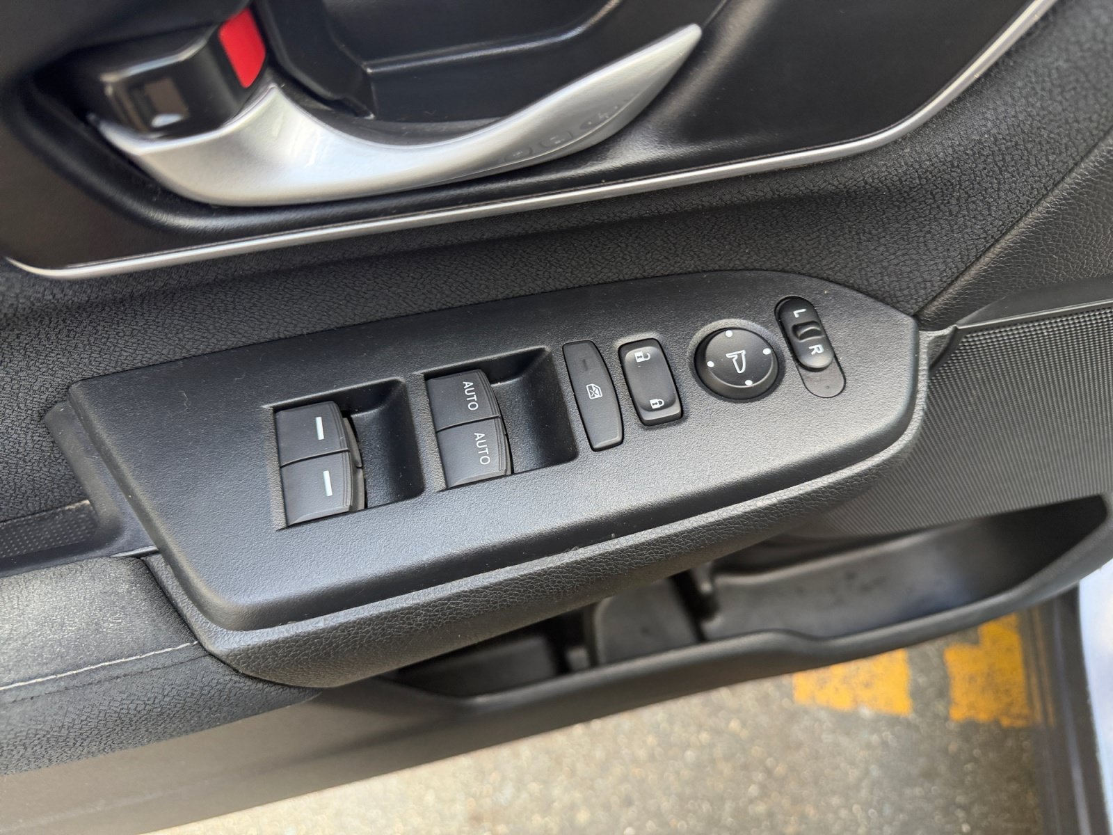 Certified Used 2022 Gray Honda EX image 30