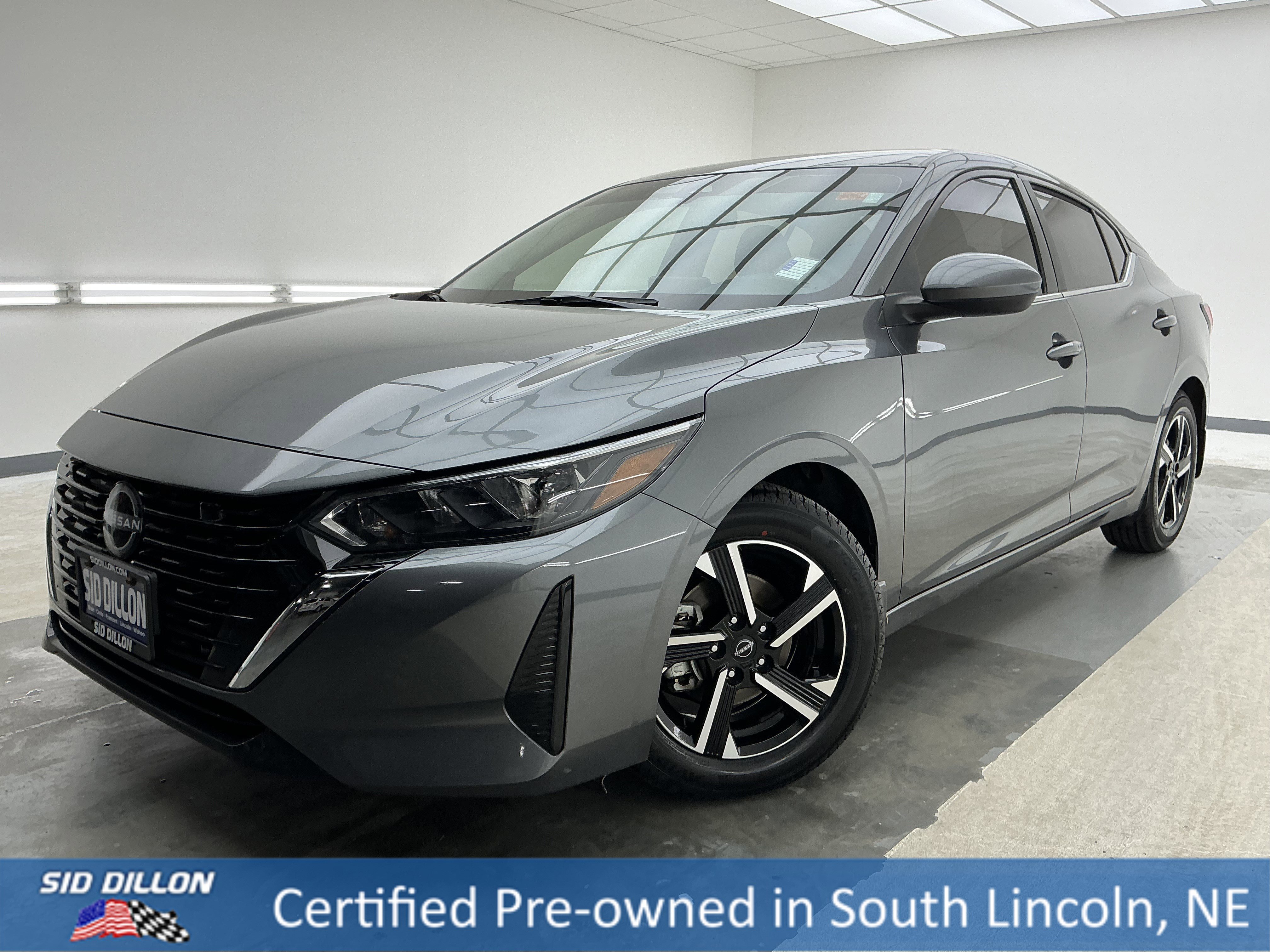 2025 Nissan Sentra SV FWD