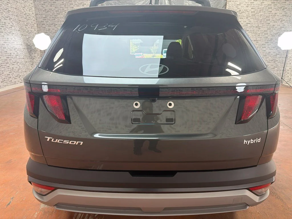 New 2026 Amazon Gray Hyundai SEL image 6