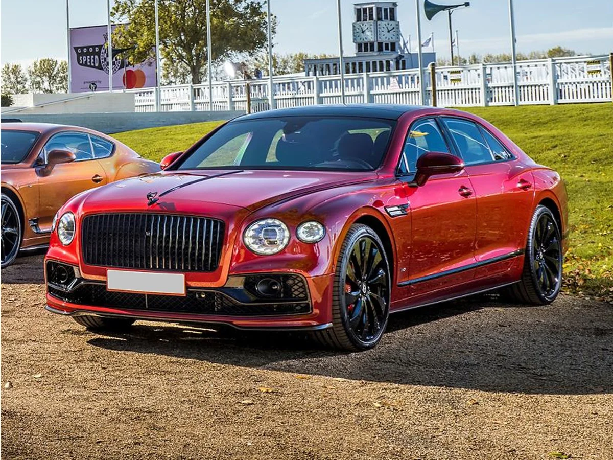 2022 Bentley Flying Spur's photo