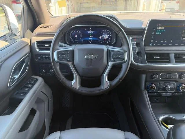 Used 2024 White Chevrolet Z71 image 13