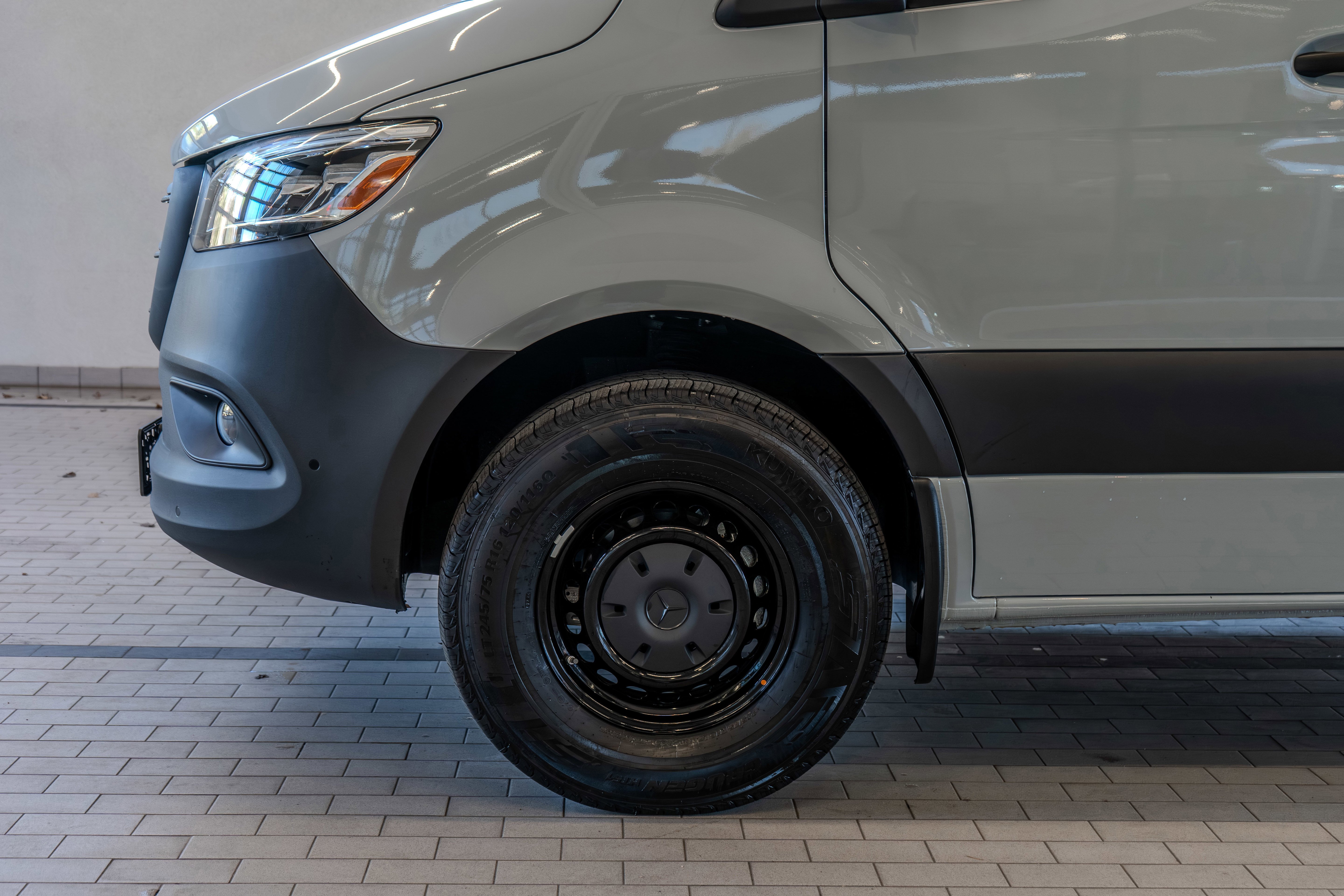 2025 Mercedes-Benz Sprinter Cargo Van Base - Photo 38