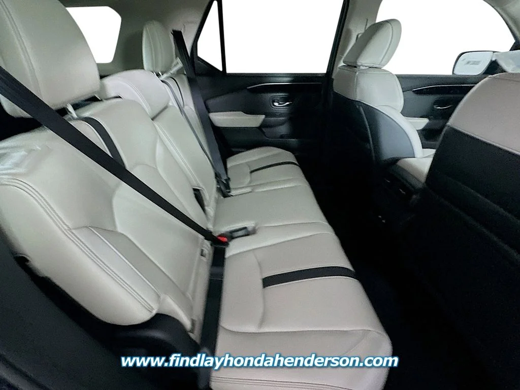 New 2026 Sonic Gray Pearl Honda RTL image 18