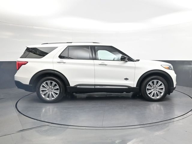 Used 2023 White Ford King Ranch image 3