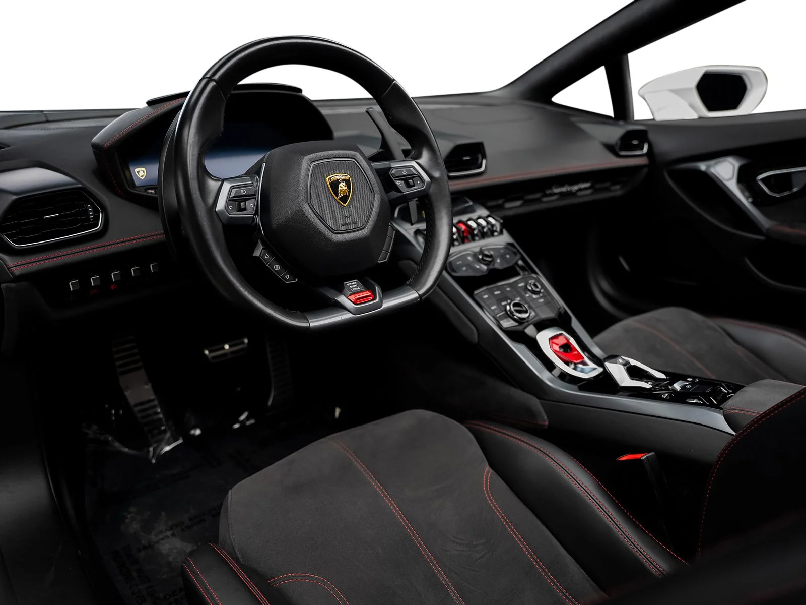 Used 2017 White Lamborghini  image 29