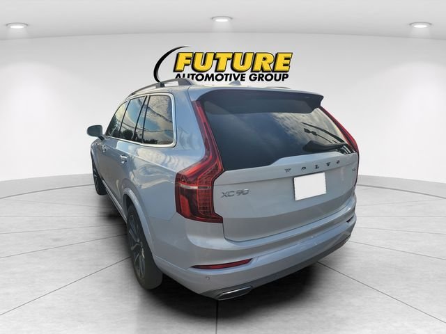 Used 2019 White Volvo T6 Momentum image 4