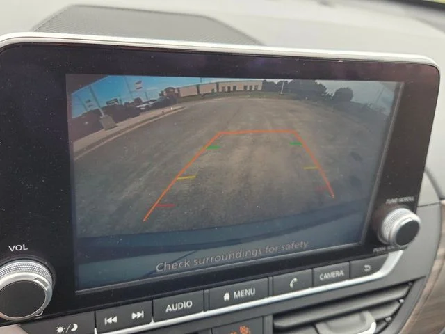 Used 2024 Gray Nissan 2.5 SV image 21