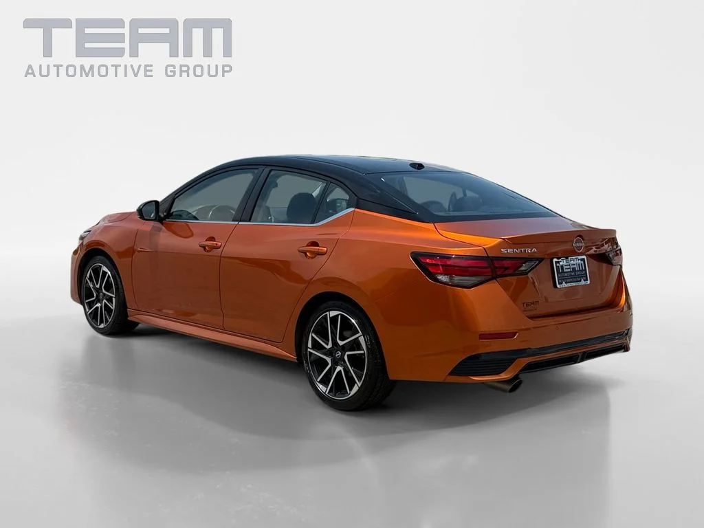 Used 2025 Orange Nissan SR image 5
