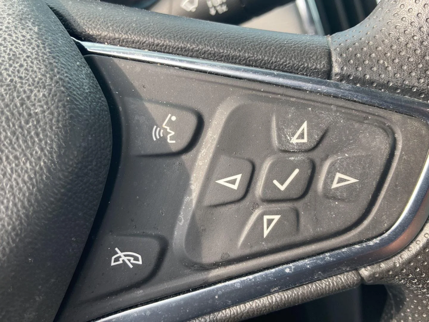Used 2024 Lakeshore Blue Metallic Chevrolet LS image 15