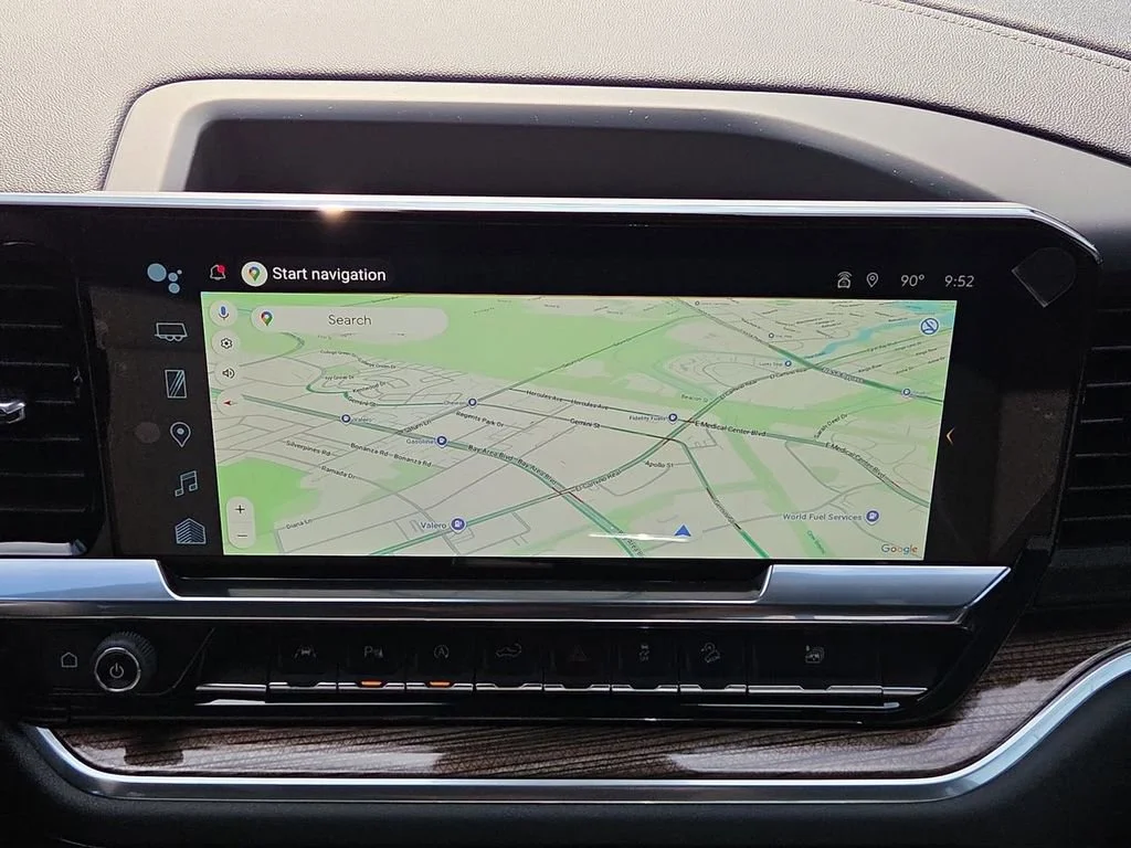New 2026 Summit White Chevrolet LT image 5