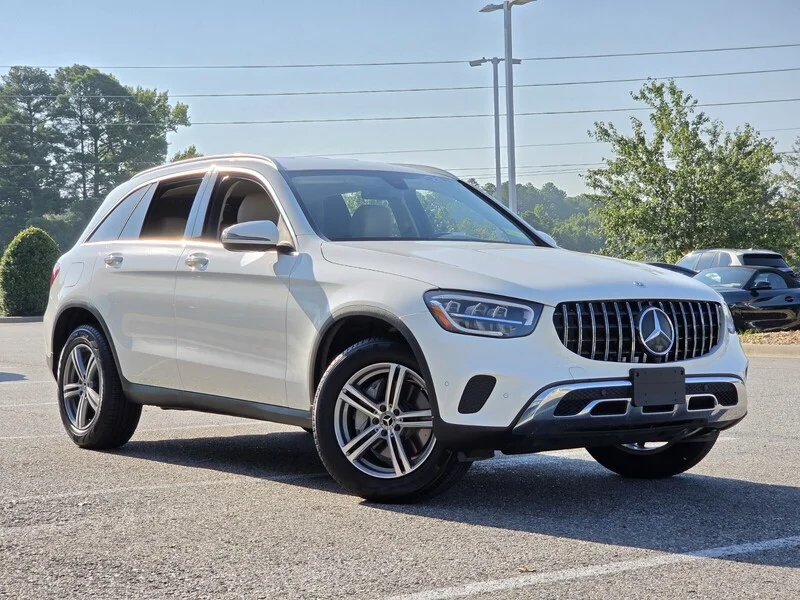 Used 2021 Polar White MERCEDES-BENZ GLC 300 SUV image 26