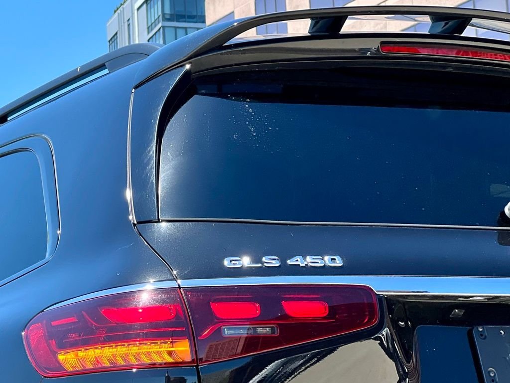 Certified Used 2024  Mercedes-Benz GLS 450 image 10