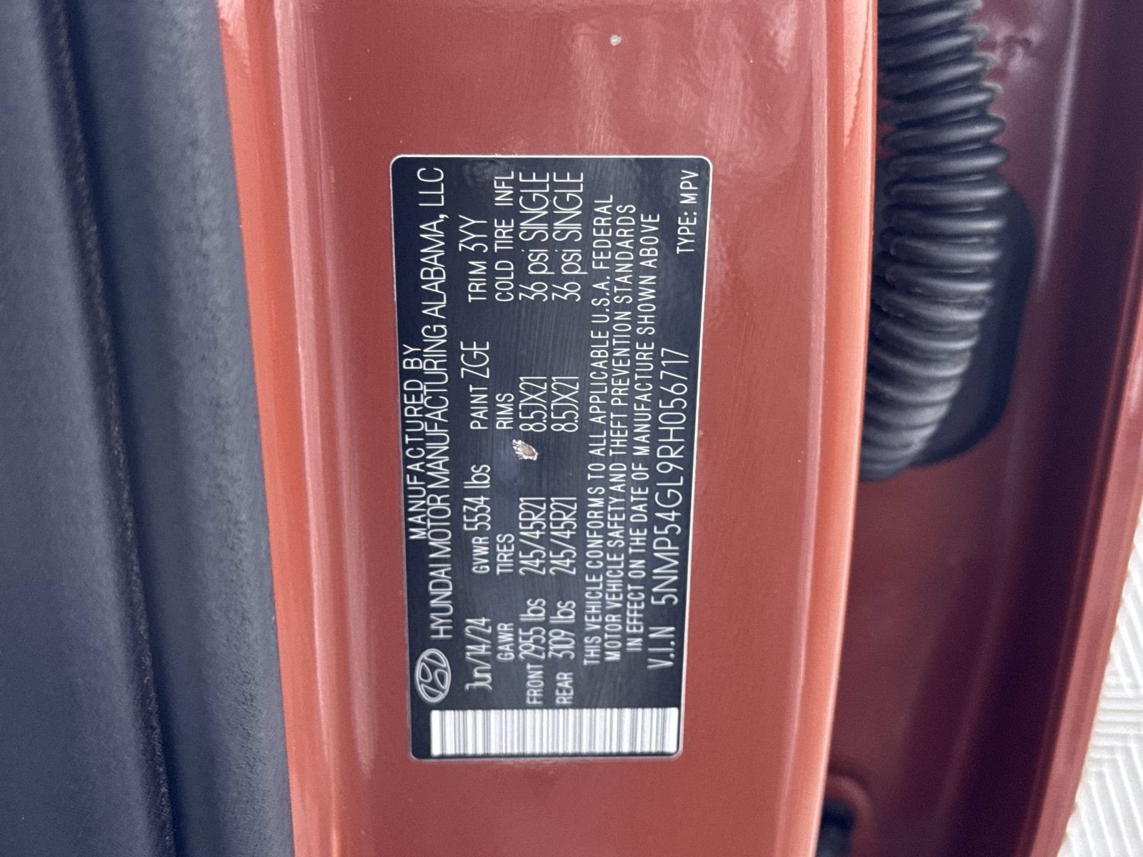 Used 2024 Terracotta Orange Hyundai Calligraphy image 12