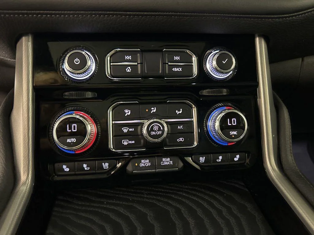 Used 2021 Onyx Black GMC Denali image 15