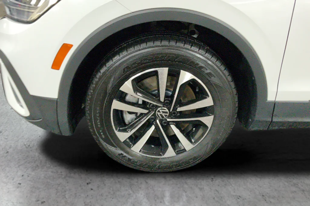 Used 2023 White Volkswagen 2.0T S image 23
