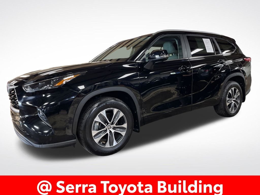 Used 2023 Black Toyota XLE image 1