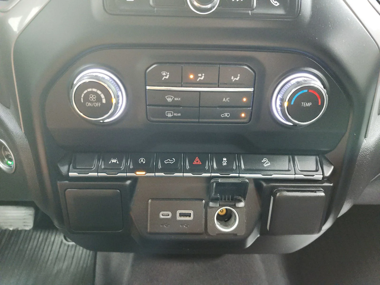 Used 2022 White Chevrolet Custom Trail Boss image 18