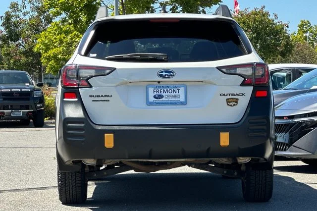 Used 2022 White Subaru Wilderness image 5