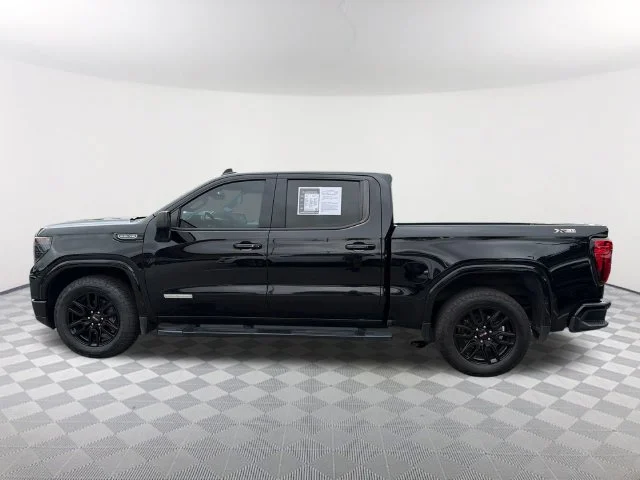 Used 2022 ONYX BLACK GMC Elevation image 8