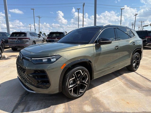 2026 Volkswagen Tiguan 2.0T SEL R-Line Turbo