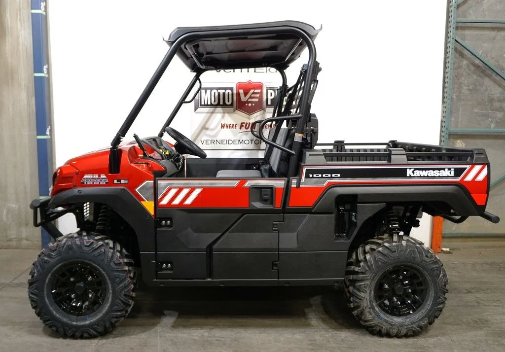 New 2026 RED Kawasaki LE image 1