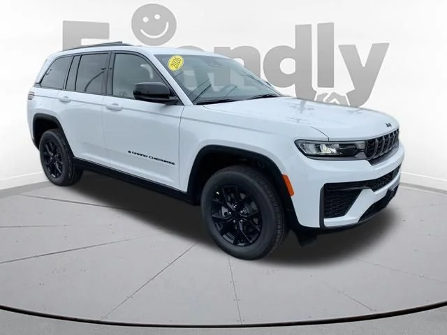 New 2026 Bright White Clear-Coat Exterior Paint Jeep Altitude image 7