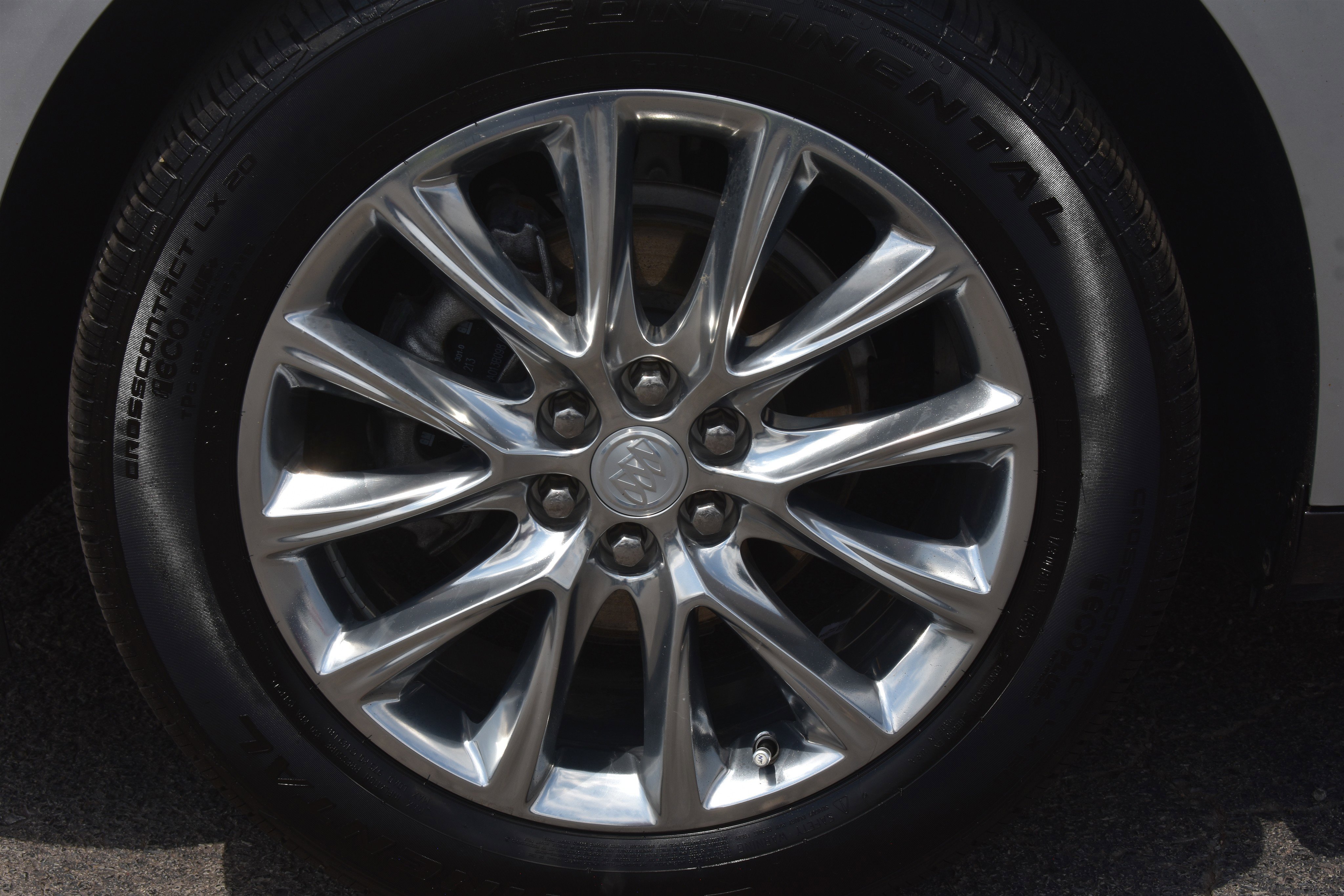 Used 2021 Quicksilver Metallic Buick Premium image 10